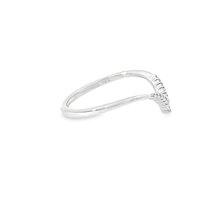 14K White Gold Round 0.12ctw Diamond Chevron Ring