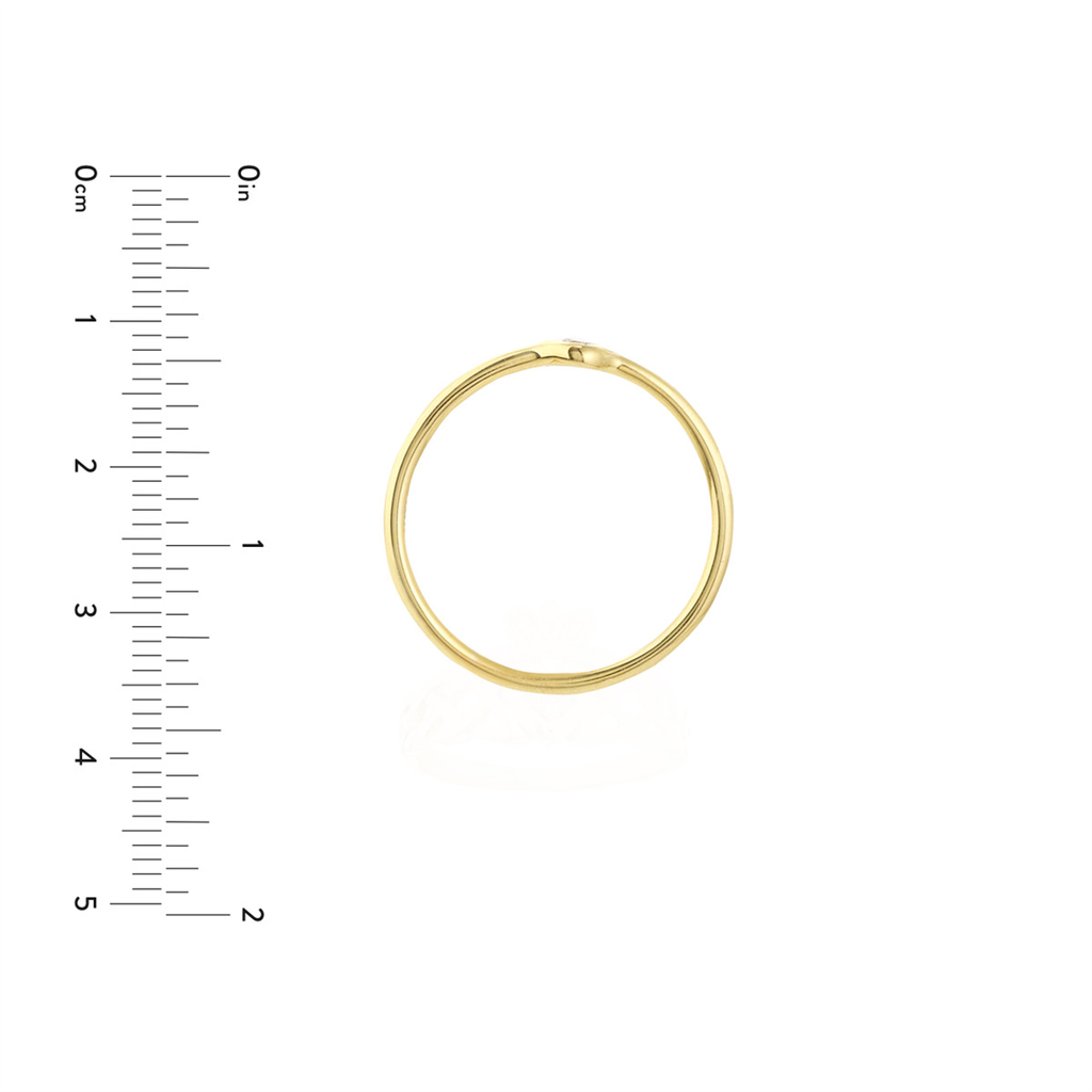 Round Diamond Bezel Ring | 14K Gold Stackable Ring